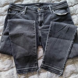 Amazing high quality denim jeans